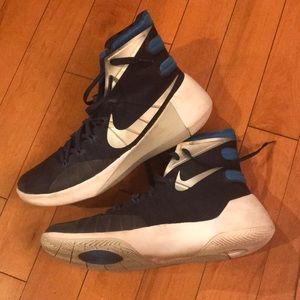 Nike Hyperdunk 2016 High Top Basketball shoes